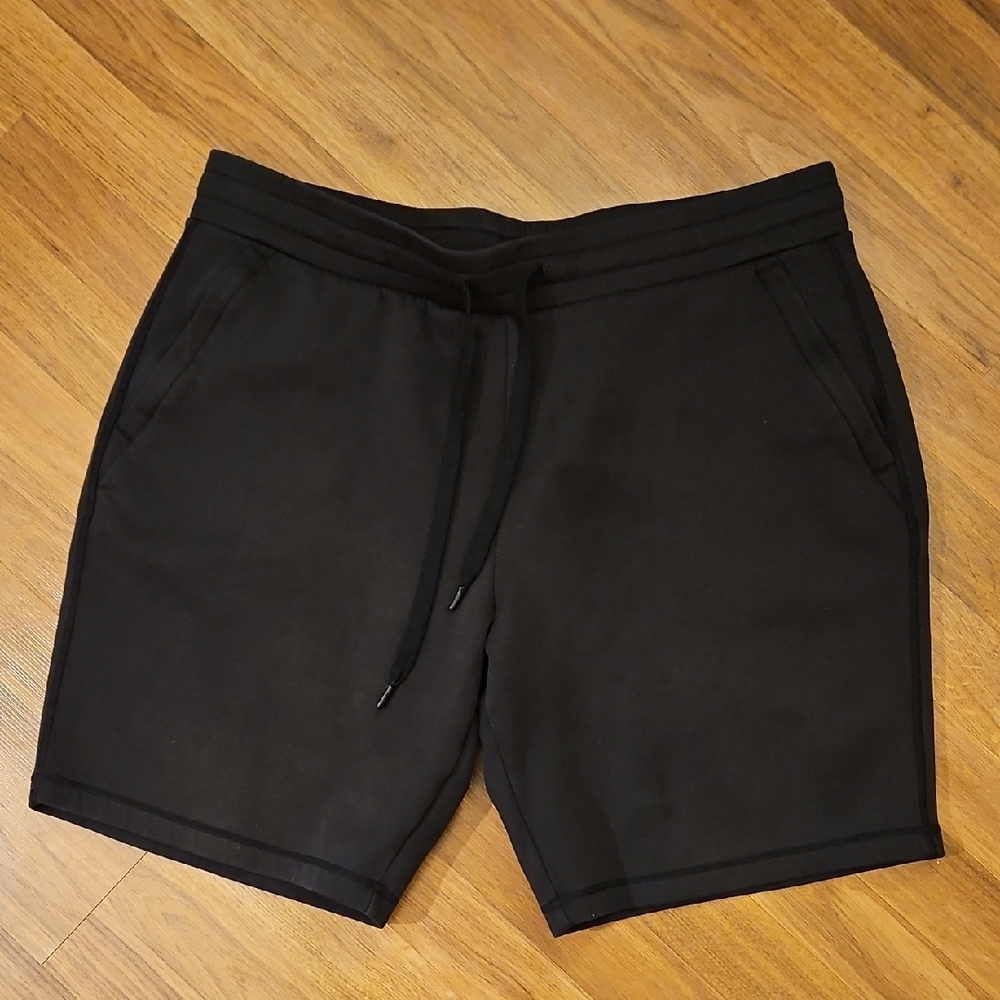 32 Cool Men's Black Athletic Shorts Size XL